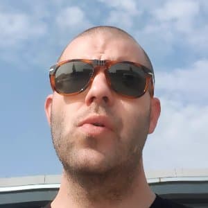 Engin İ. profil fotoğrafı