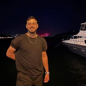 Eren E. profil fotoğrafı