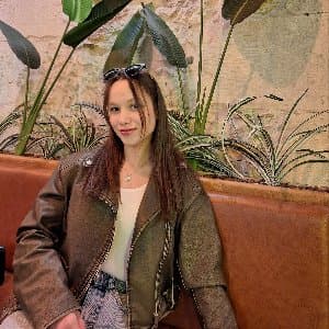 Esma A. profil fotoğrafı