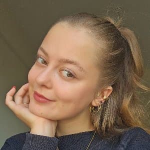 Esma K. profil fotoğrafı