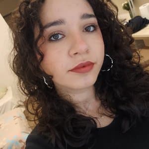 Esma M. profil fotoğrafı