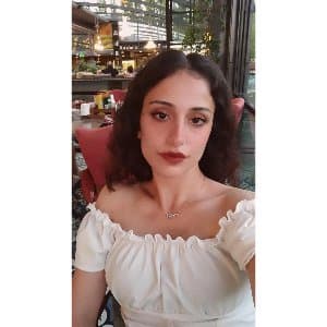 Esma T. profil fotoğrafı
