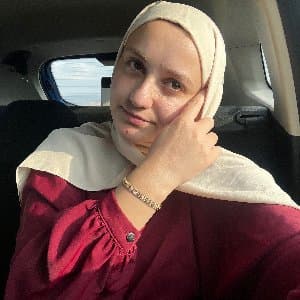 Esmanur Ö. profil fotoğrafı