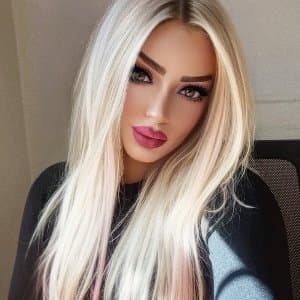 Esmay Y. profil fotoğrafı
