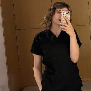 Esra D. profil fotoğrafı