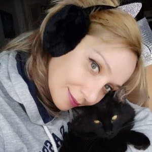 Esra E. profil fotoğrafı