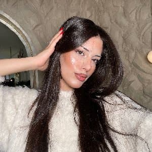 Esra T. profil fotoğrafı
