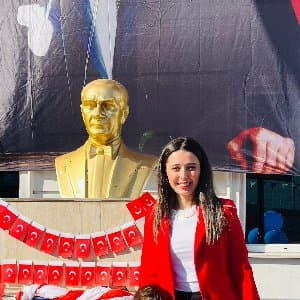 Gül Y. profil fotoğrafı