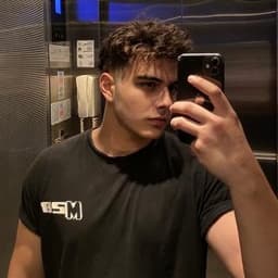 Hamza A. profil fotoğrafı
