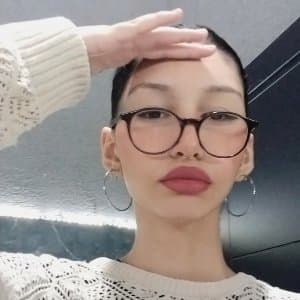 Hanife B. profil fotoğrafı