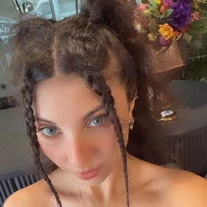 Helin B. profil fotoğrafı