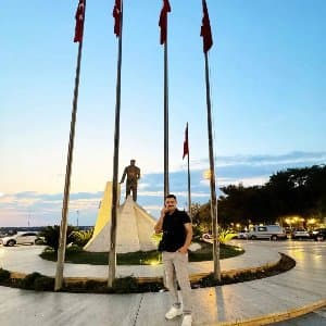 Hikmet Y. profil fotoğrafı