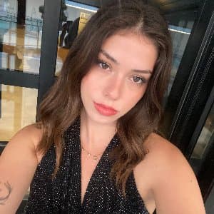 İdil Ç. profil fotoğrafı
