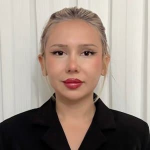 İlay K. profil fotoğrafı