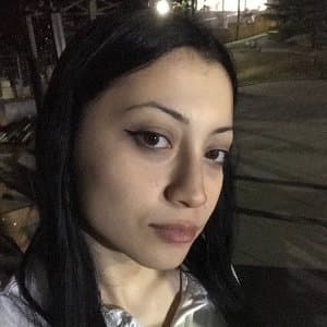 İlay İ. profil fotoğrafı