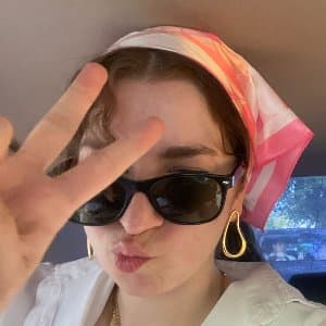 İlayda A. profil fotoğrafı
