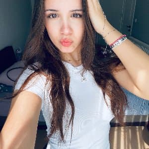 İlayda D. profil fotoğrafı