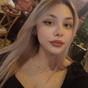 İlayda S. profil fotoğrafı