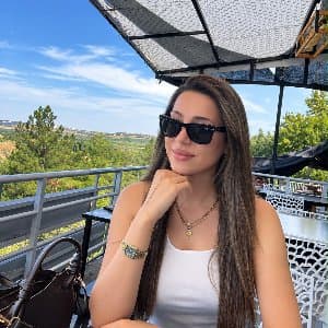 İlknur S. profil fotoğrafı