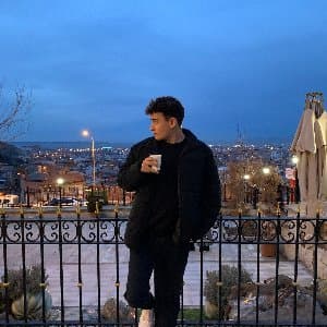İlyas İ. profil fotoğrafı