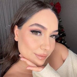 İrem A. profil fotoğrafı