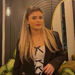 İrem B. profil fotoğrafı