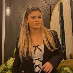 İrem B. profil fotoğrafı