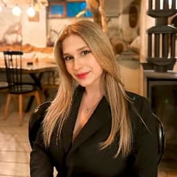 İrem Z. profil fotoğrafı