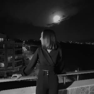 İrem Ç. profil fotoğrafı