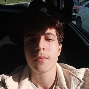 İsa H. profil fotoğrafı