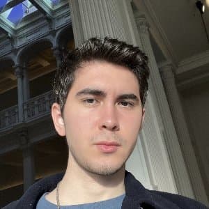 İzzet M. profil fotoğrafı