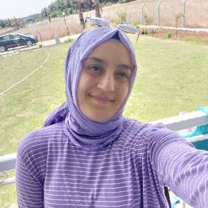 Kübra Ö. profil fotoğrafı