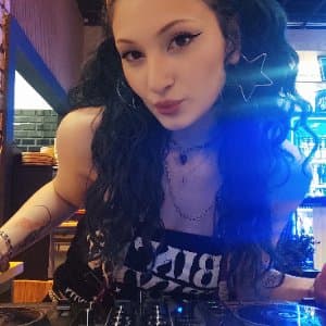 Leyla İ. profil fotoğrafı