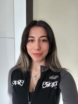 Hayat Ç. profil fotoğrafı