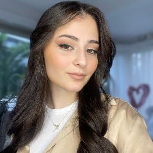 Mariam M. profil fotoğrafı