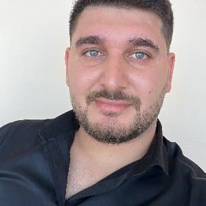 Mehti E. profil fotoğrafı