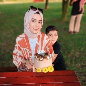 Melek Ö. profil fotoğrafı