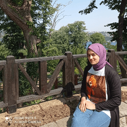 Melek Y. profil fotoğrafı