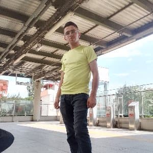 Melih G. profil fotoğrafı