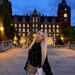Melis Y. profil fotoğrafı