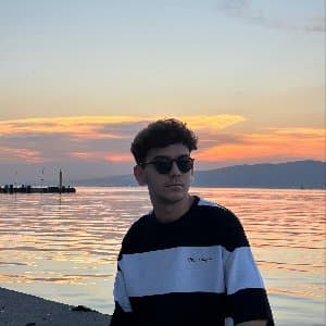 Memduh T. profil fotoğrafı