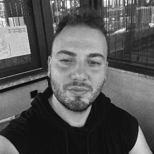 Mert Ö. profil fotoğrafı