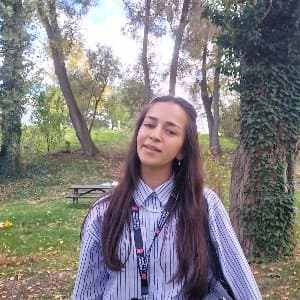 Meryem E. profil fotoğrafı
