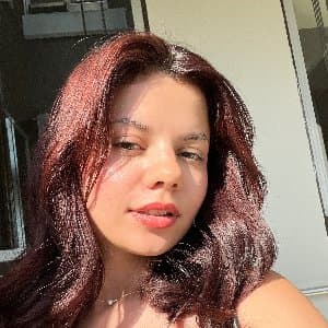 Miray Y. profil fotoğrafı
