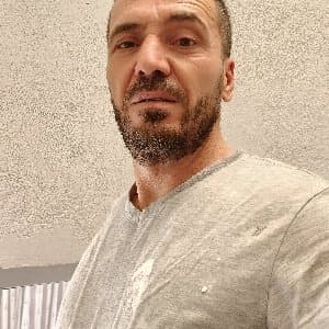 Mithat K. profil fotoğrafı