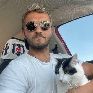 Mücahit A. profil fotoğrafı