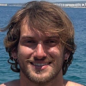 Mustafa A. profil fotoğrafı