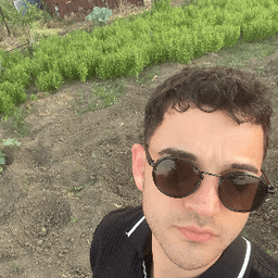 Nadir Ö. profil fotoğrafı