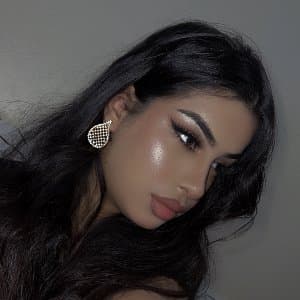 Nayma M. profil fotoğrafı