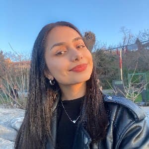 Nazlı B. profil fotoğrafı